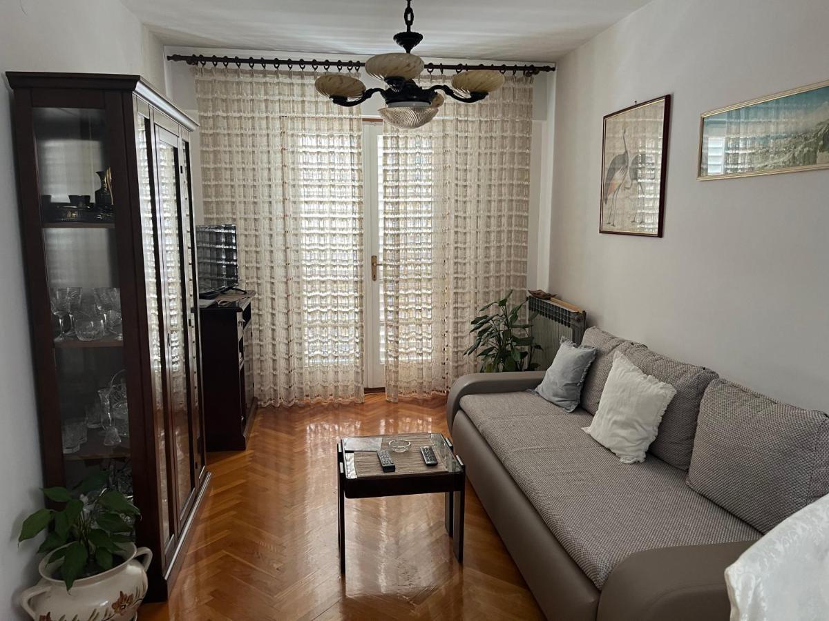 Lägenhet Apartman N&b *